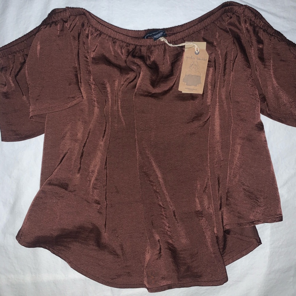 NEW American Eagle off the shoulder top